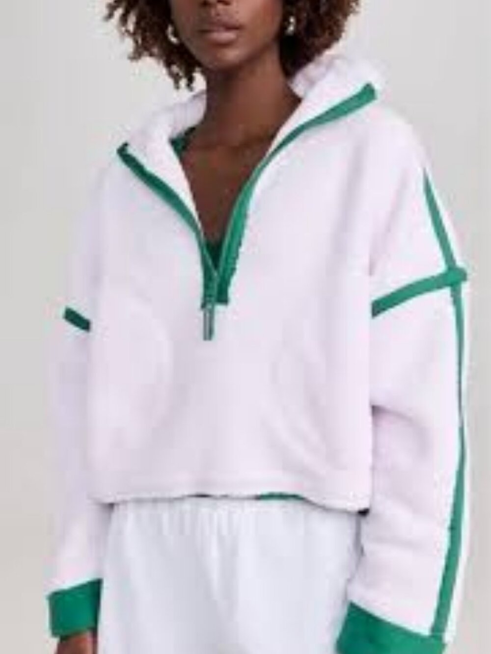 29 - NWOT FREE PEOPLE MOVEMENT QUARTER ZIP